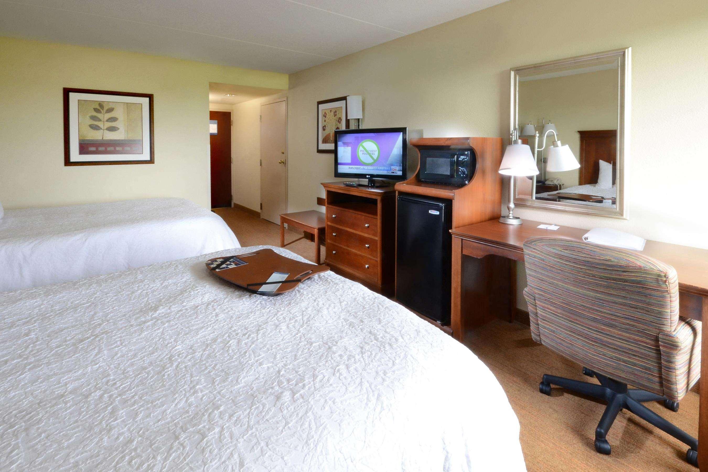 Hampton Inn Raleigh Capital Blvd North Zewnętrze zdjęcie