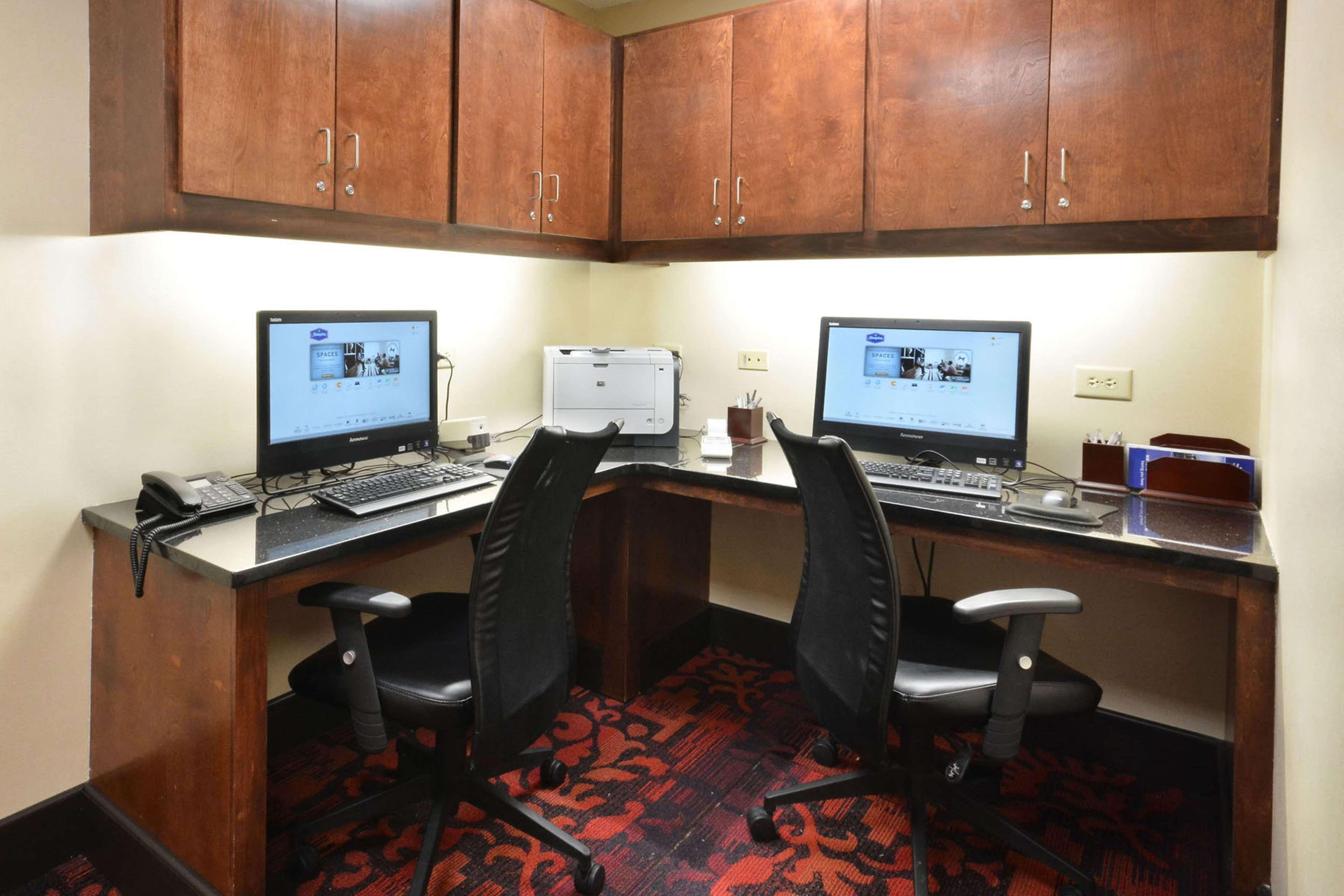 Hampton Inn Raleigh Capital Blvd North Zewnętrze zdjęcie