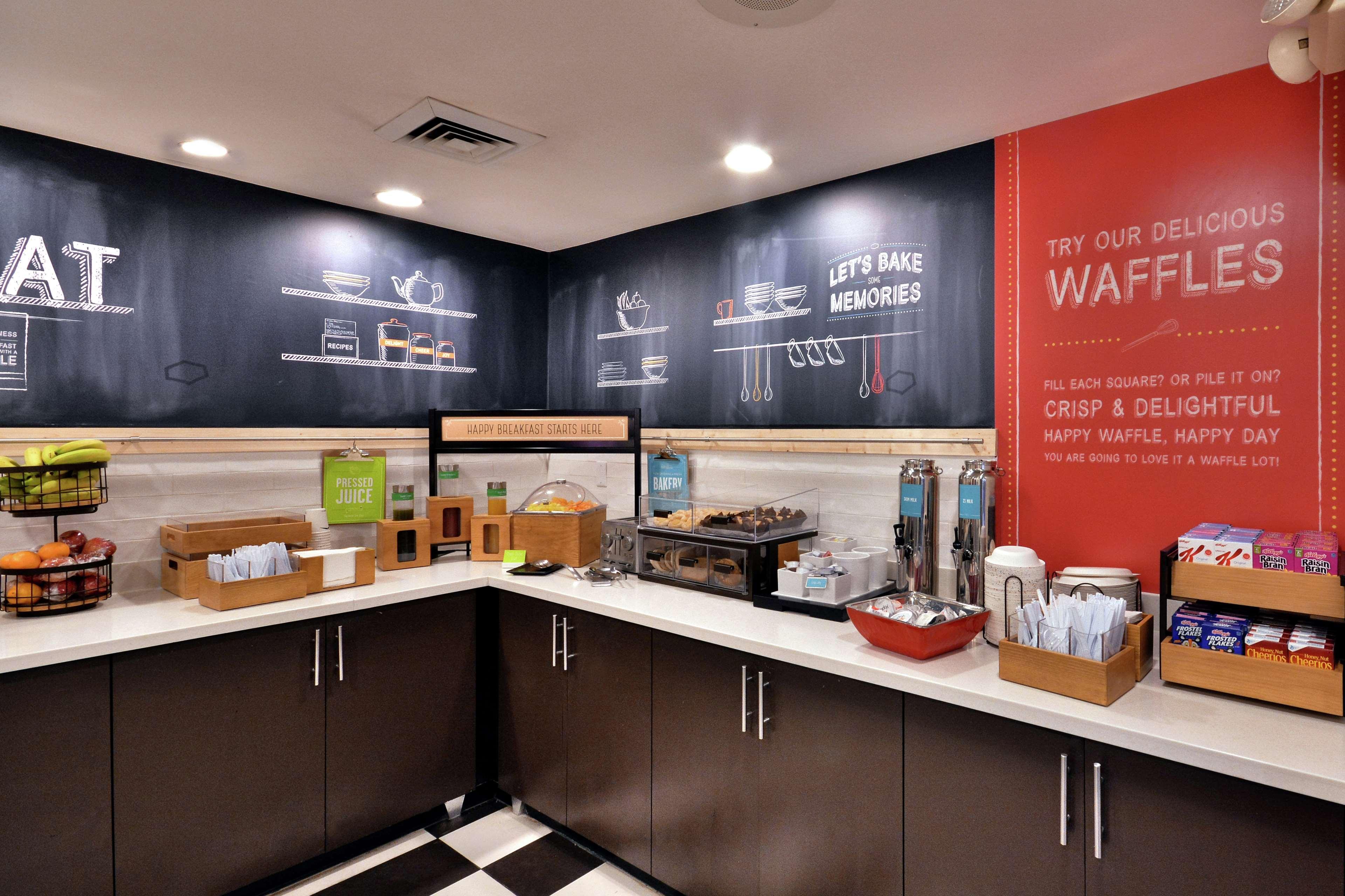 Hampton Inn Raleigh Capital Blvd North Zewnętrze zdjęcie