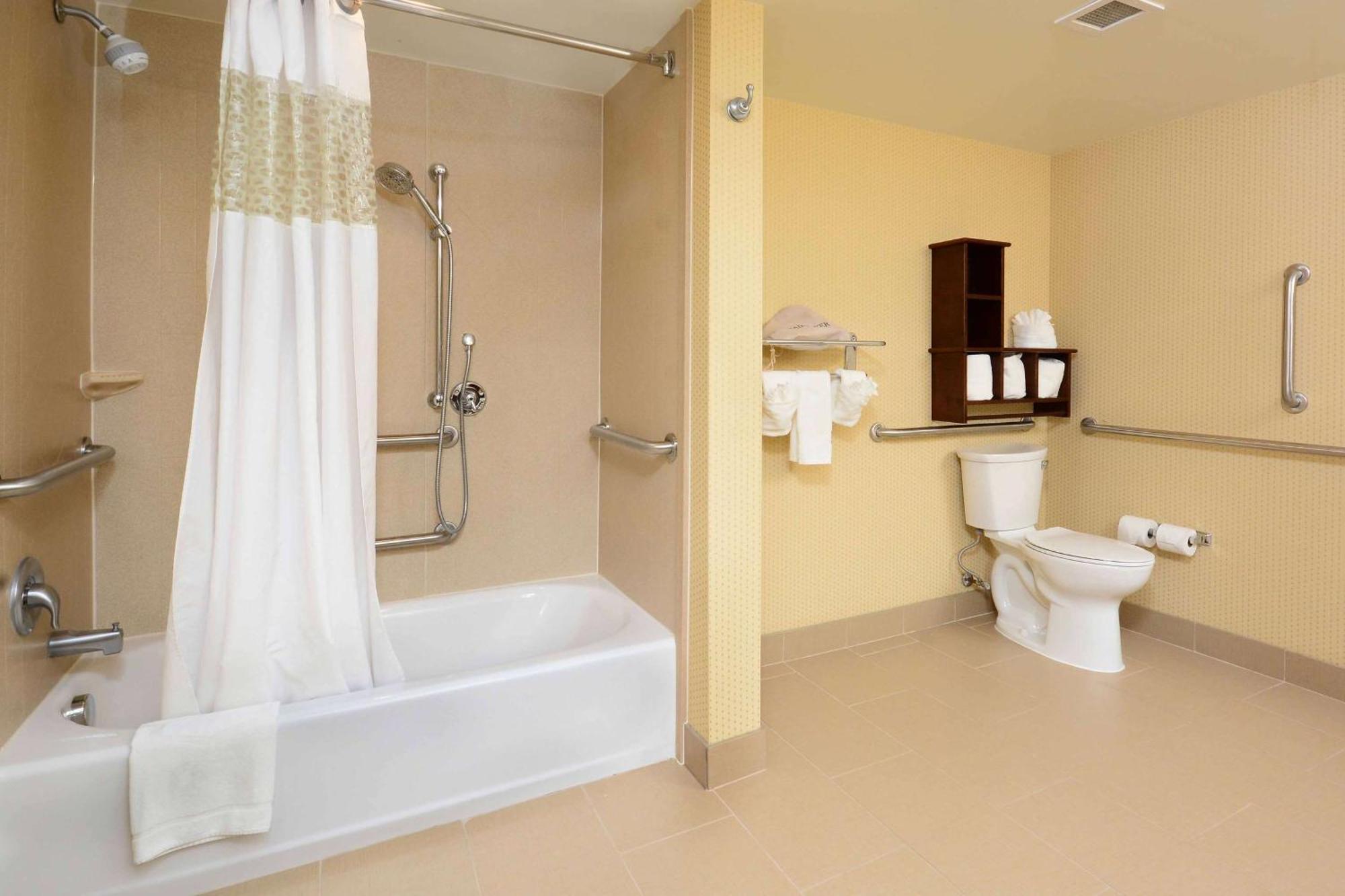 Hampton Inn Raleigh Capital Blvd North Zewnętrze zdjęcie