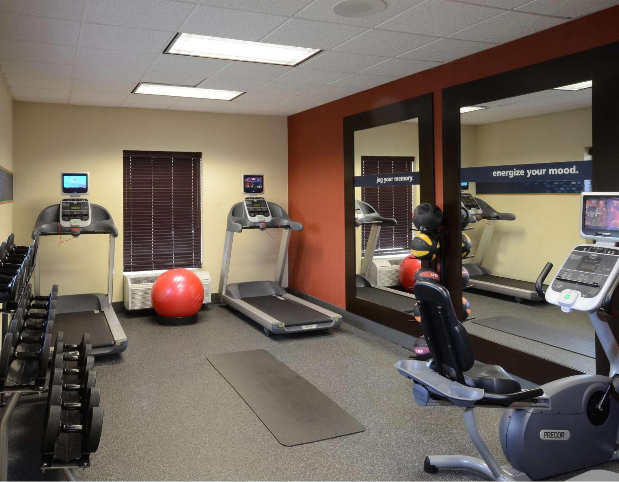Hampton Inn Raleigh Capital Blvd North Zewnętrze zdjęcie