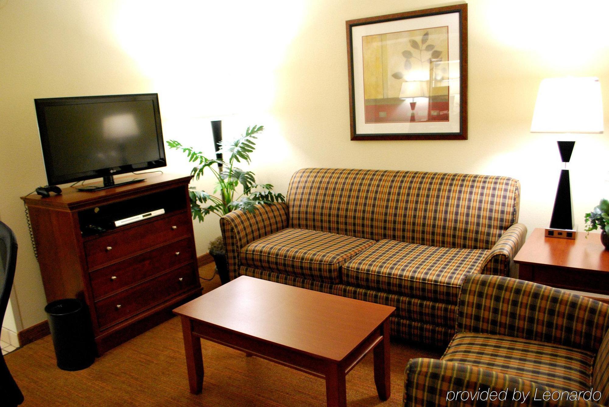 Hampton Inn Raleigh Capital Blvd North Pokój zdjęcie