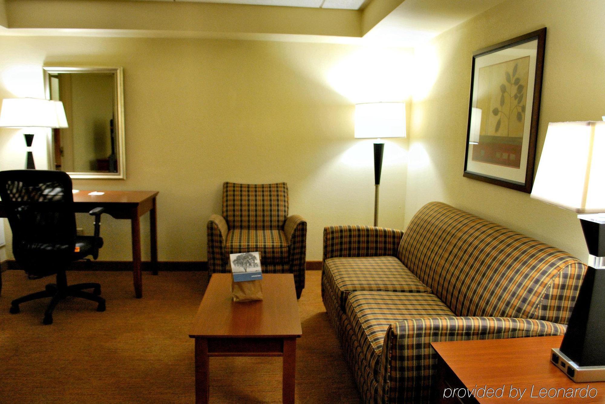 Hampton Inn Raleigh Capital Blvd North Pokój zdjęcie